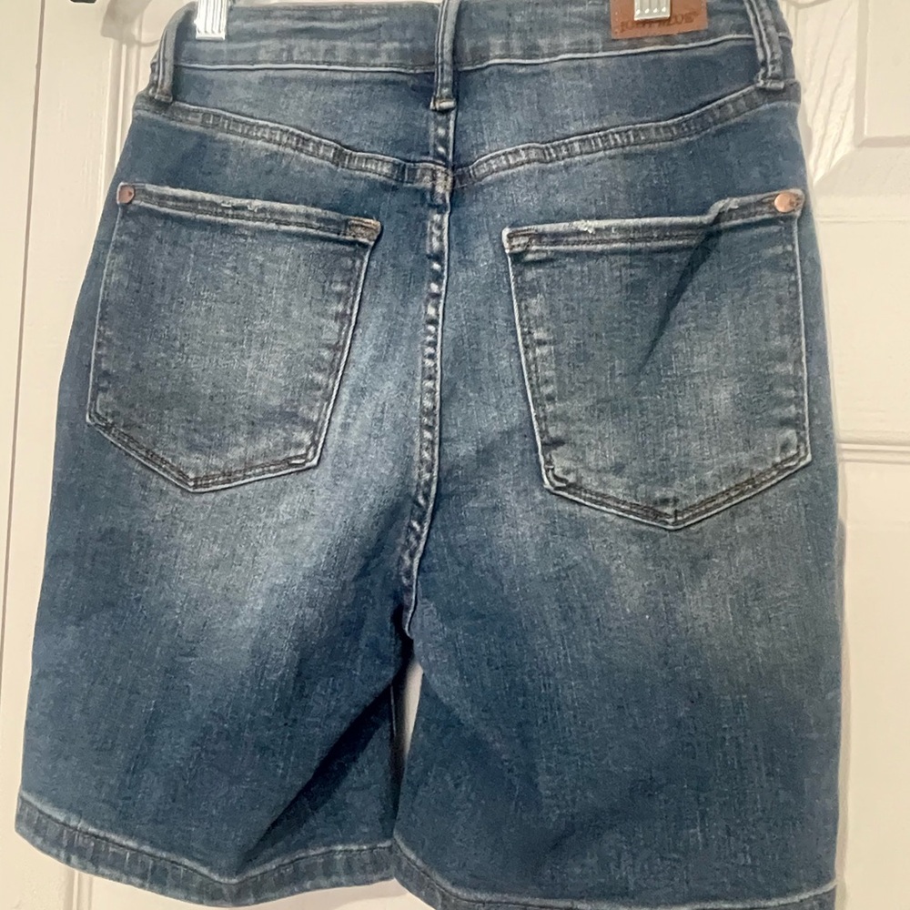 High waisted Judy blue shorts